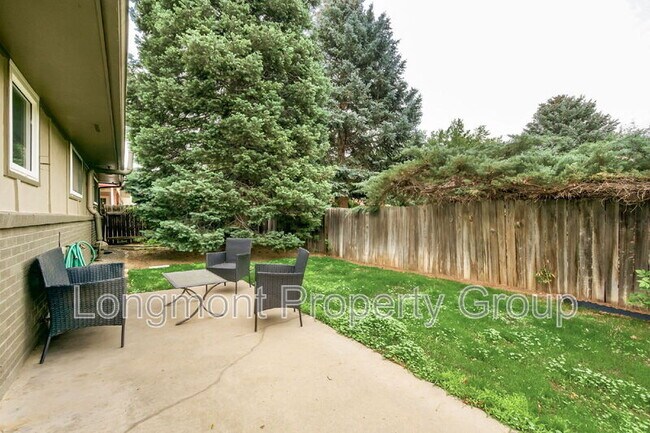 Building Photo - 2336 Smith Ct