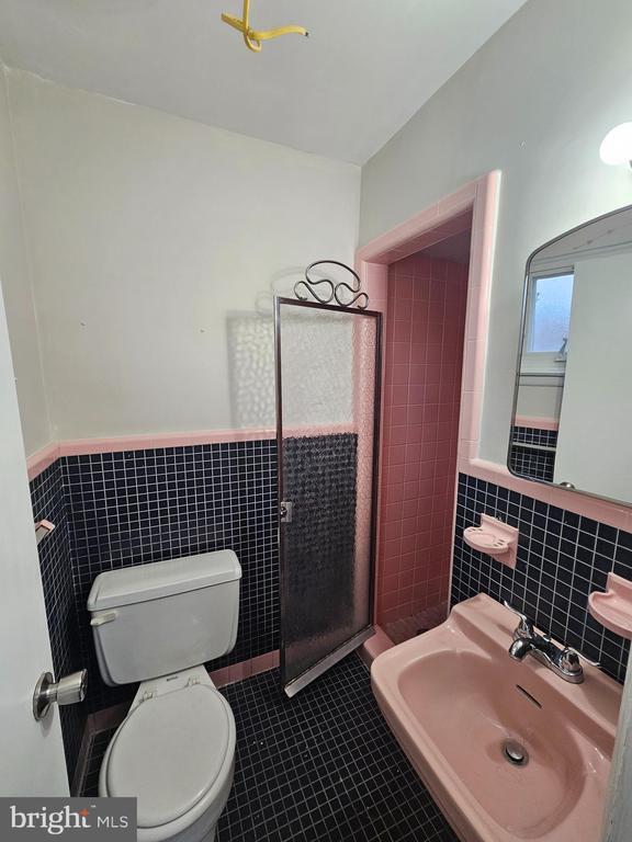 Building Photo - 7822 Anita Dr