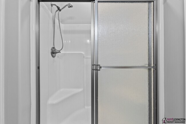 Building Photo - 111 High Hope Ln