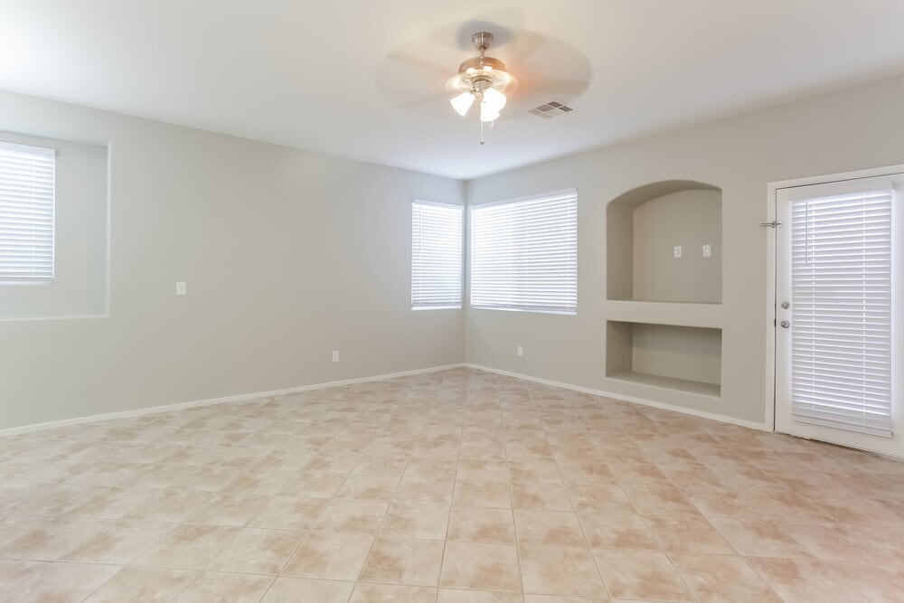 Building Photo - 7636 Adornment Ct