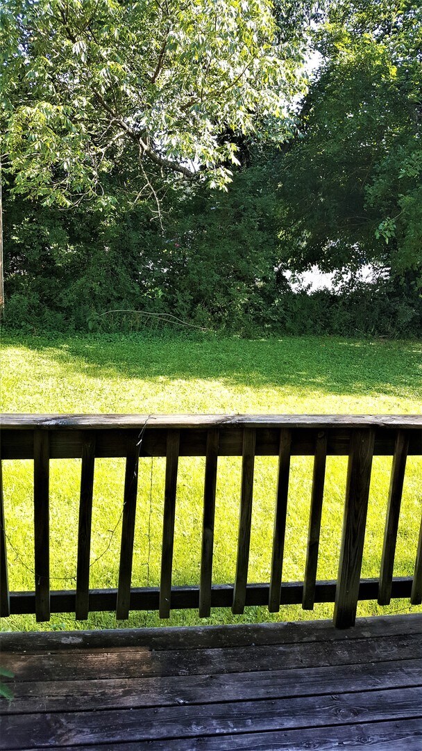 Building Photo - 8 - Hamilton Place