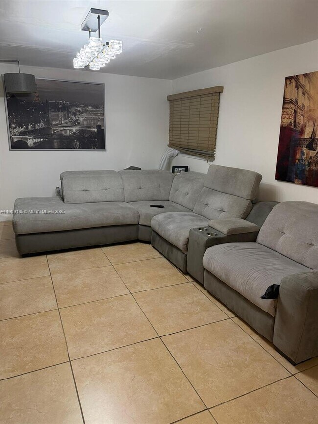 Building Photo - 17242 NW 73rd Ave