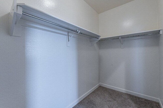 Building Photo - 41391 W Williams Way