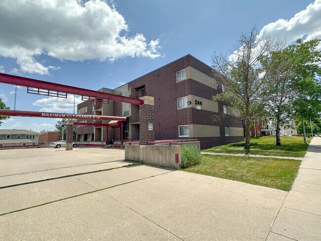 Interior Photo - 244 Hyland Ave