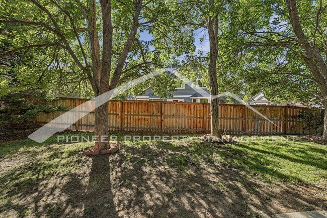 Building Photo - 9603 Laredo St