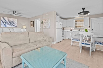 Building Photo - 5800 Bonita Beach Rd SW