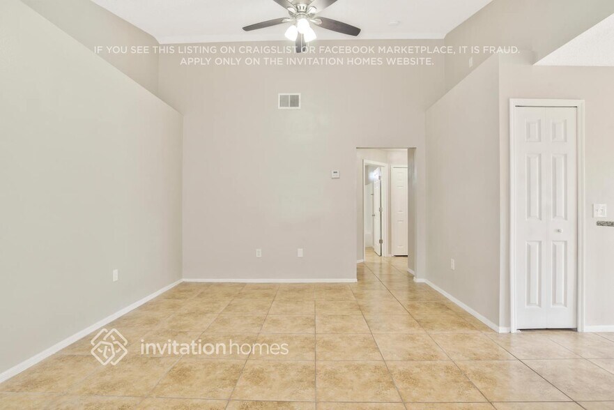 Building Photo - 3111 Huntwicke Blvd