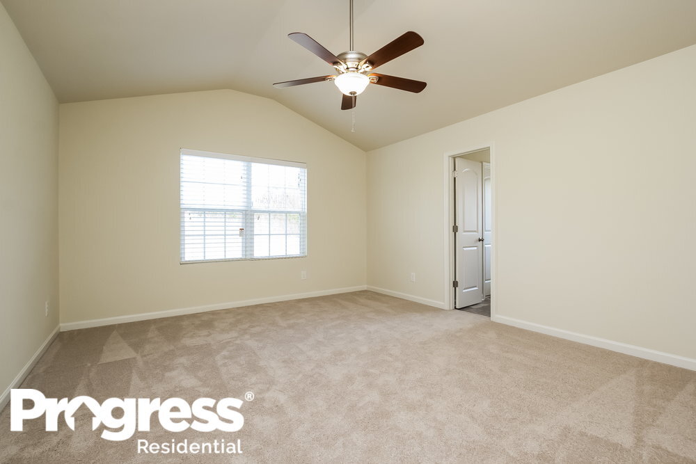 Building Photo - 16 Everett Cir SE