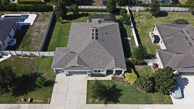 Building Photo - 9732 Royal Vista Ave