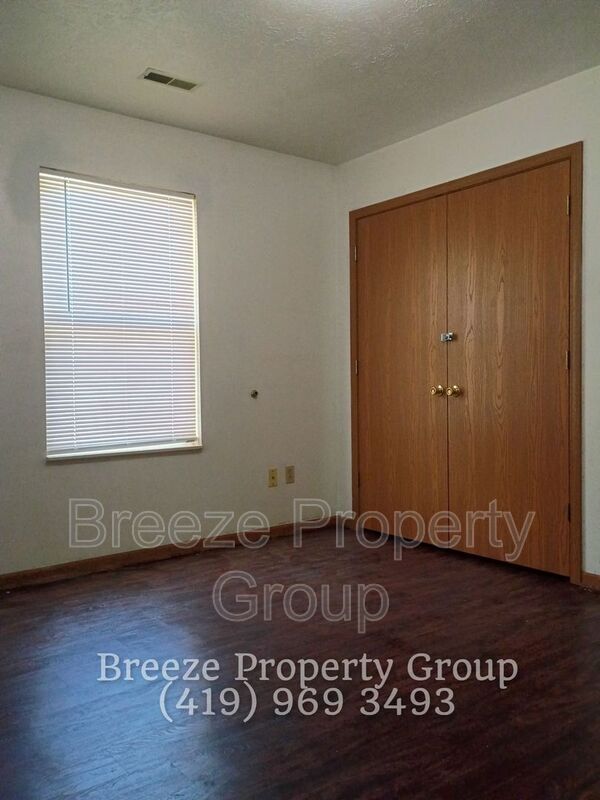 Building Photo - 911 Hawthorne St