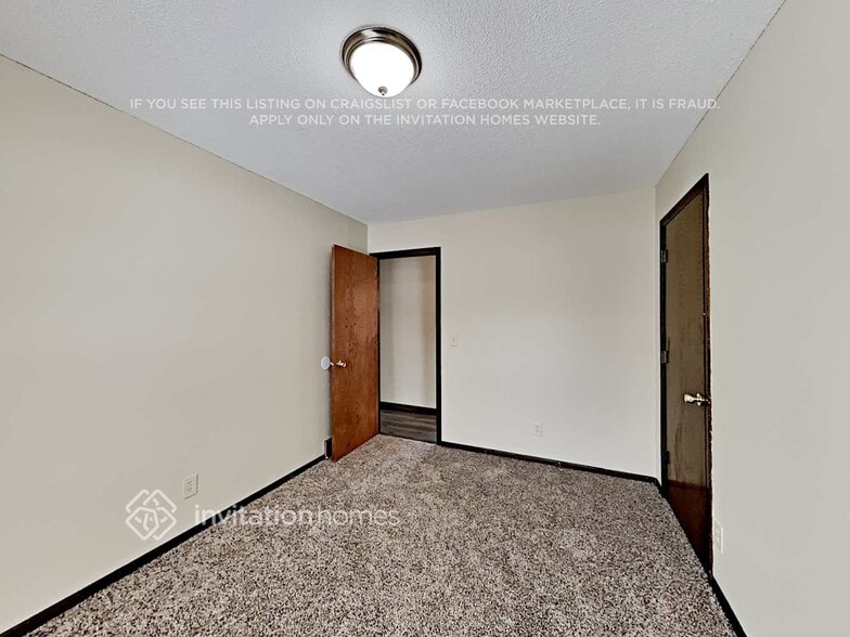 Building Photo - 8427 Northern Dr