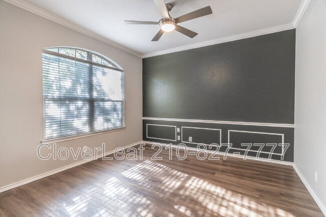 Building Photo - 16615 Raven Glenn