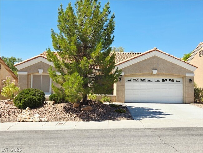 Building Photo - 10309 Longwood Dr