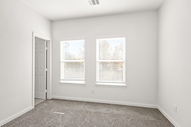 Building Photo - 8302 Tidwell Rd