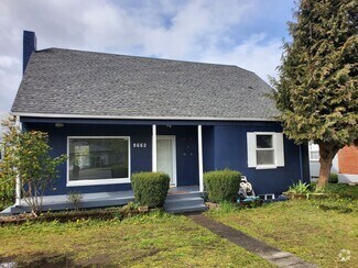 Building Photo - Classic Craftsman Home Available