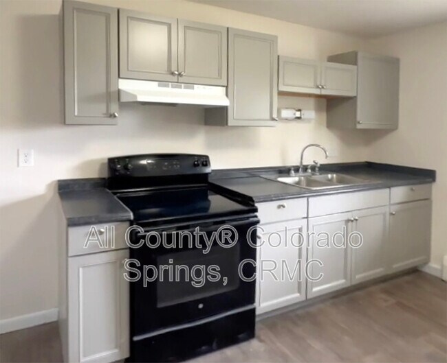 Building Photo - 2119 Preuss Rd