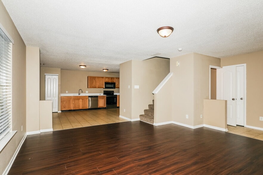 Building Photo - 13134 N Etna Green Dr