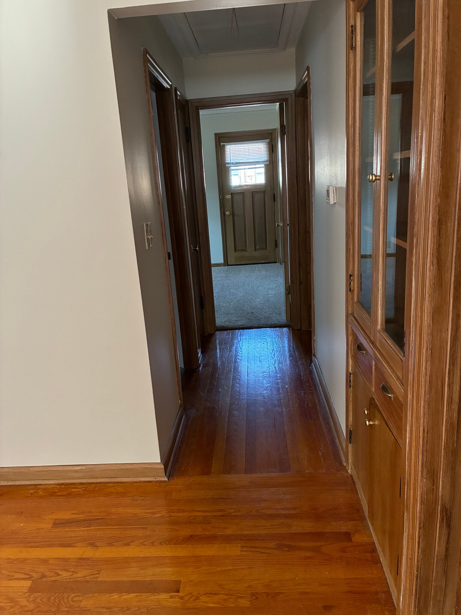 Hallway - 4306 N Stowell Ave