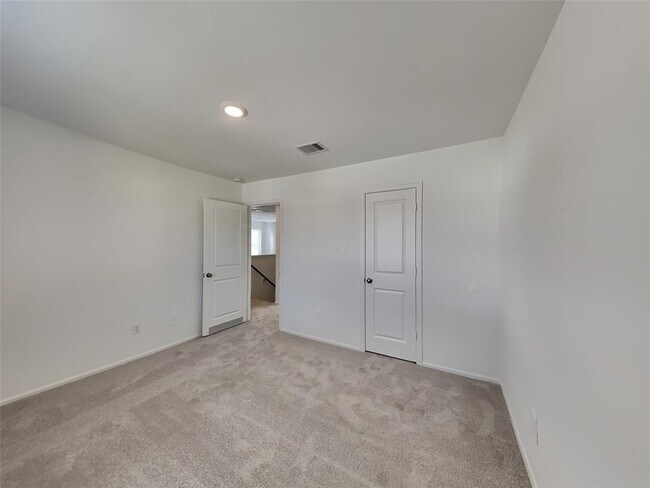 Building Photo - 3023 Twisted Myrtle Dr