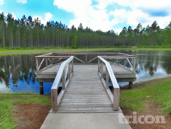 Building Photo - 10197 Pavnes Creek Dr