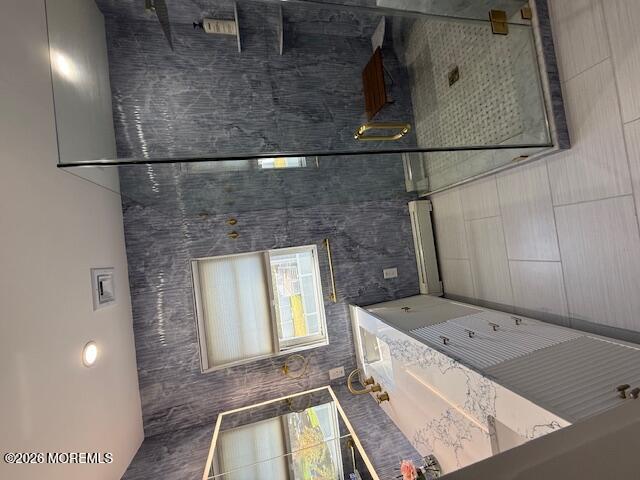 Building Photo - 293 Lawrence Ave