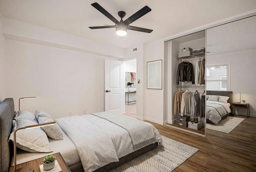 Building Photo - 8802 Belford Ave