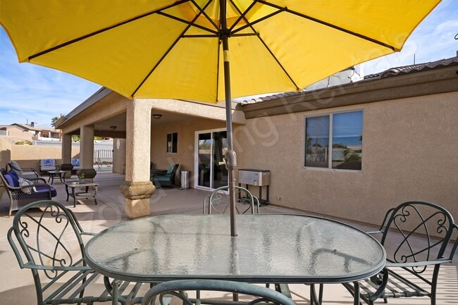 Building Photo - FURNISHED AVAILABLE NOW - SEPTEMBER 30th, 2026
