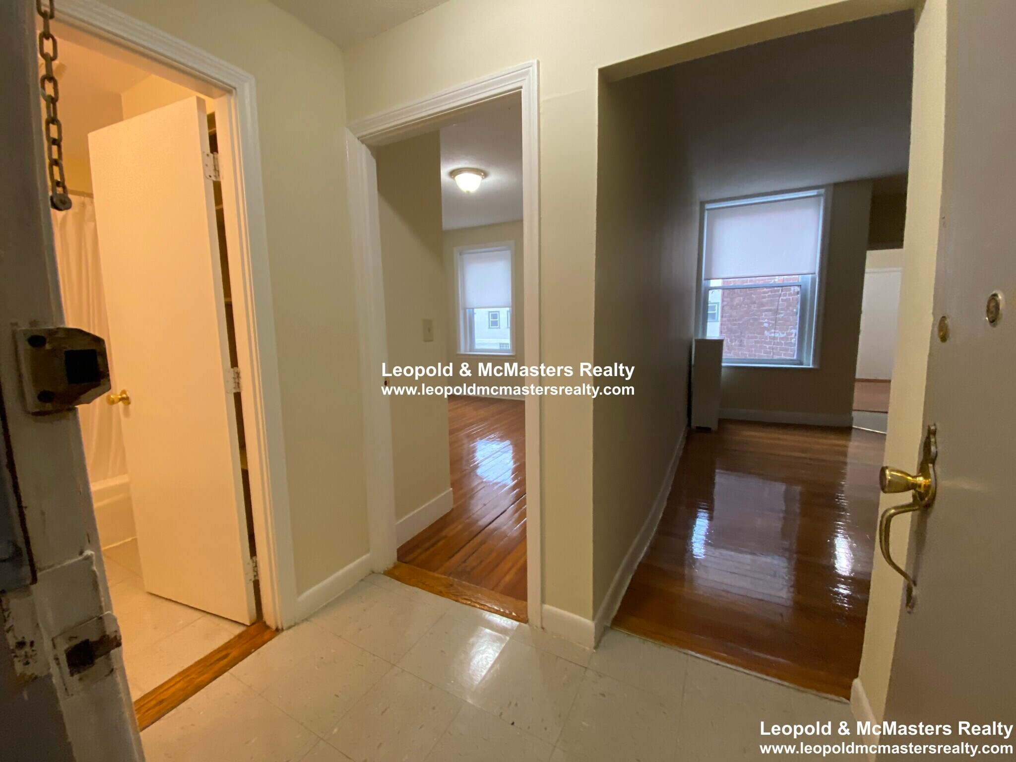 Building Photo - 1132 Commonwealth Ave