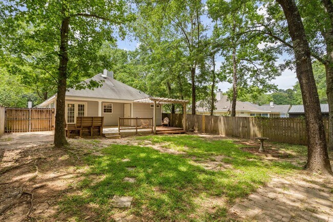 Building Photo - 1051 McNeil Ave