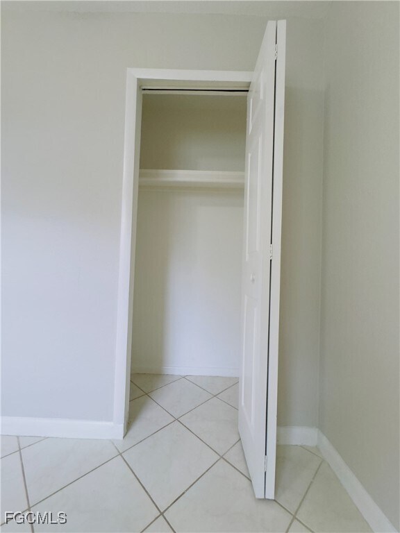 Building Photo - 913 Hudson Ave