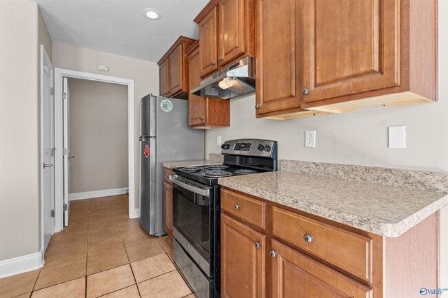 Building Photo - 161 Fields Pond Dr