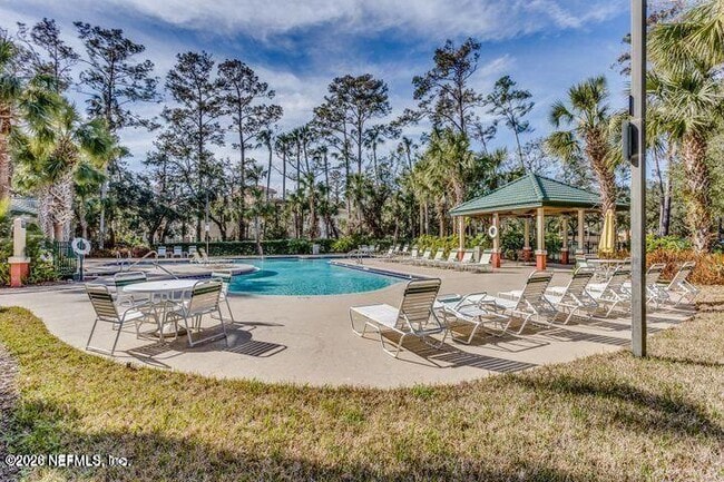 Building Photo - 211 Colima Ct