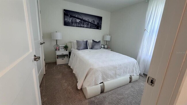 Building Photo - 1978 Education St