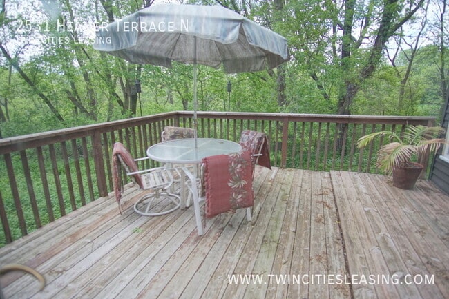 Building Photo - 2531 Heaner Terrace N