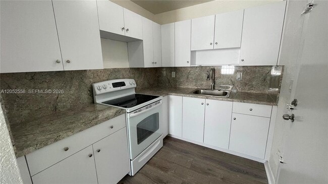 Building Photo - 1012 NW 66th St