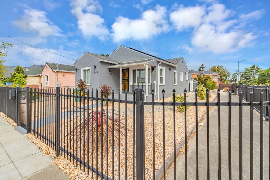 Building Photo - 2075 83rd Ave