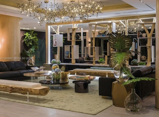 Building Photo - 488 NE 18th St