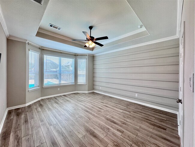 Building Photo - 24331 Bludana Ln