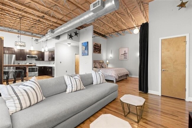 Building Photo - 1756 Liberty Ln