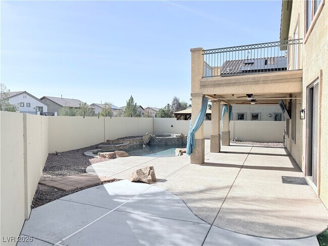 Building Photo - 3429 Hansa Ave