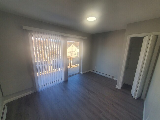 Building Photo - 760 Cummins Hwy