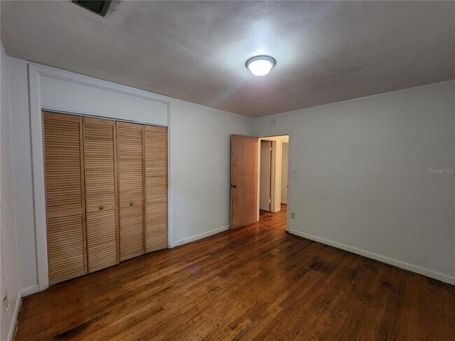 Building Photo - 4421 Newberry Rd