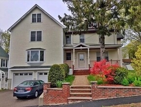 Building Photo - 308 Belmont St