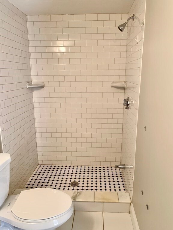 Building Photo - 10 Malta St