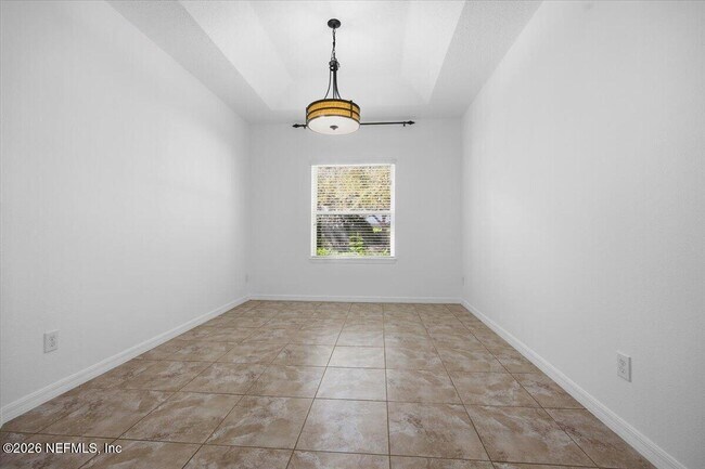 Building Photo - 18 Amherst Pl