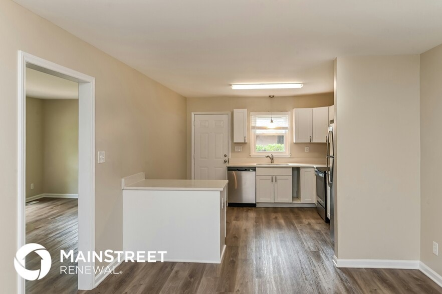 Building Photo - 4808 Thornwood Rd