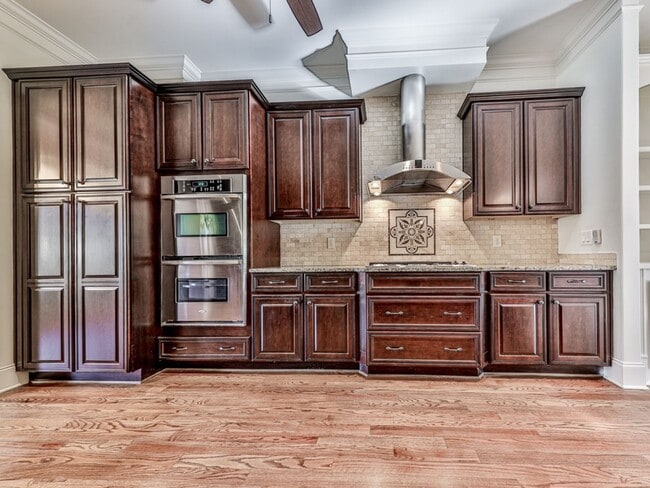 Building Photo - Luxury Alpharetta/Milton Townhouse!!