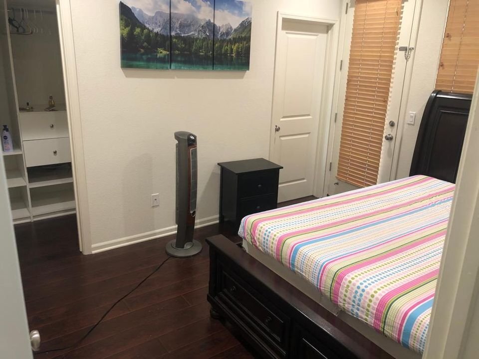 Building Photo - 40937 Gramercy Ter