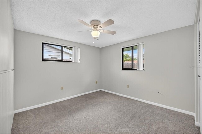 Building Photo - 7725 Summertree Ln