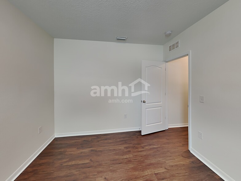 Building Photo - 4117 Lindever Ln